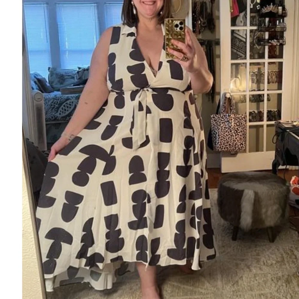 Anthropologie 1X Hutch Sleeveless Black & White Plus V-Neck Wrap Dress - Picture 5 of 10